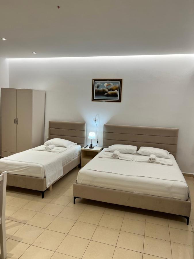 Hotel Moscopole Ksamil Exterior photo