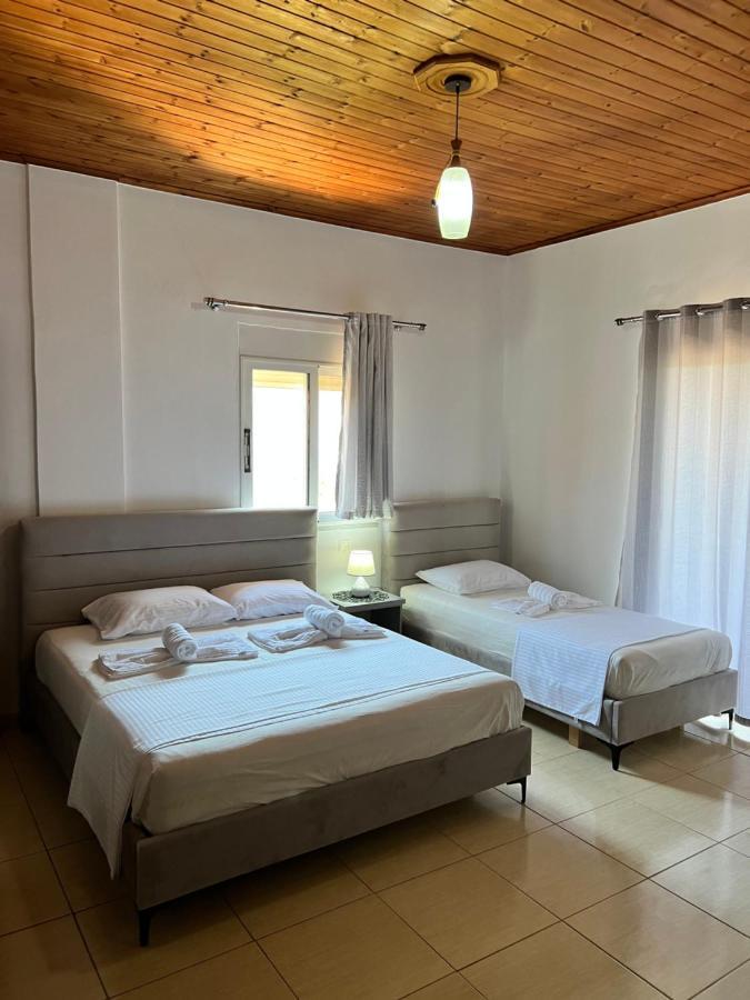 Hotel Moscopole Ksamil Exterior photo