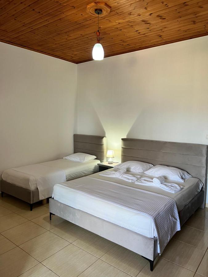 Hotel Moscopole Ksamil Exterior photo