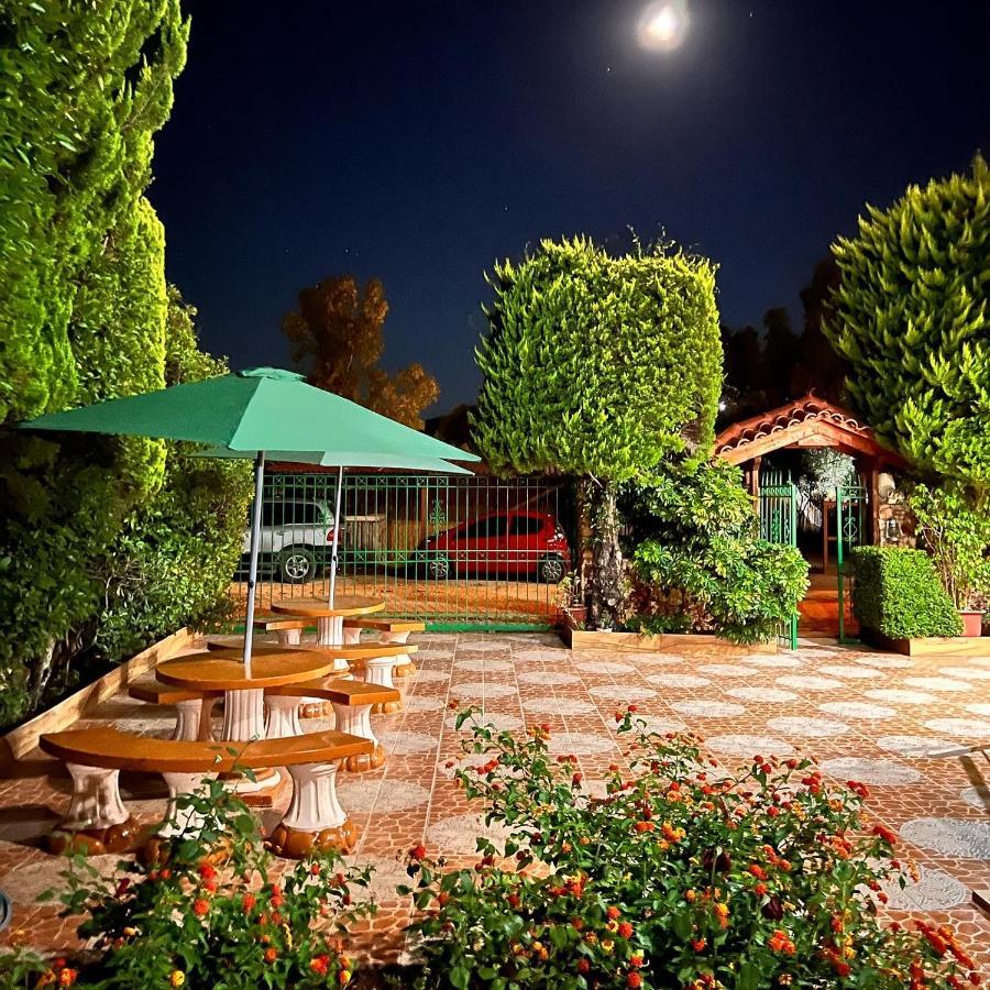 Hotel Moscopole Ksamil Exterior photo